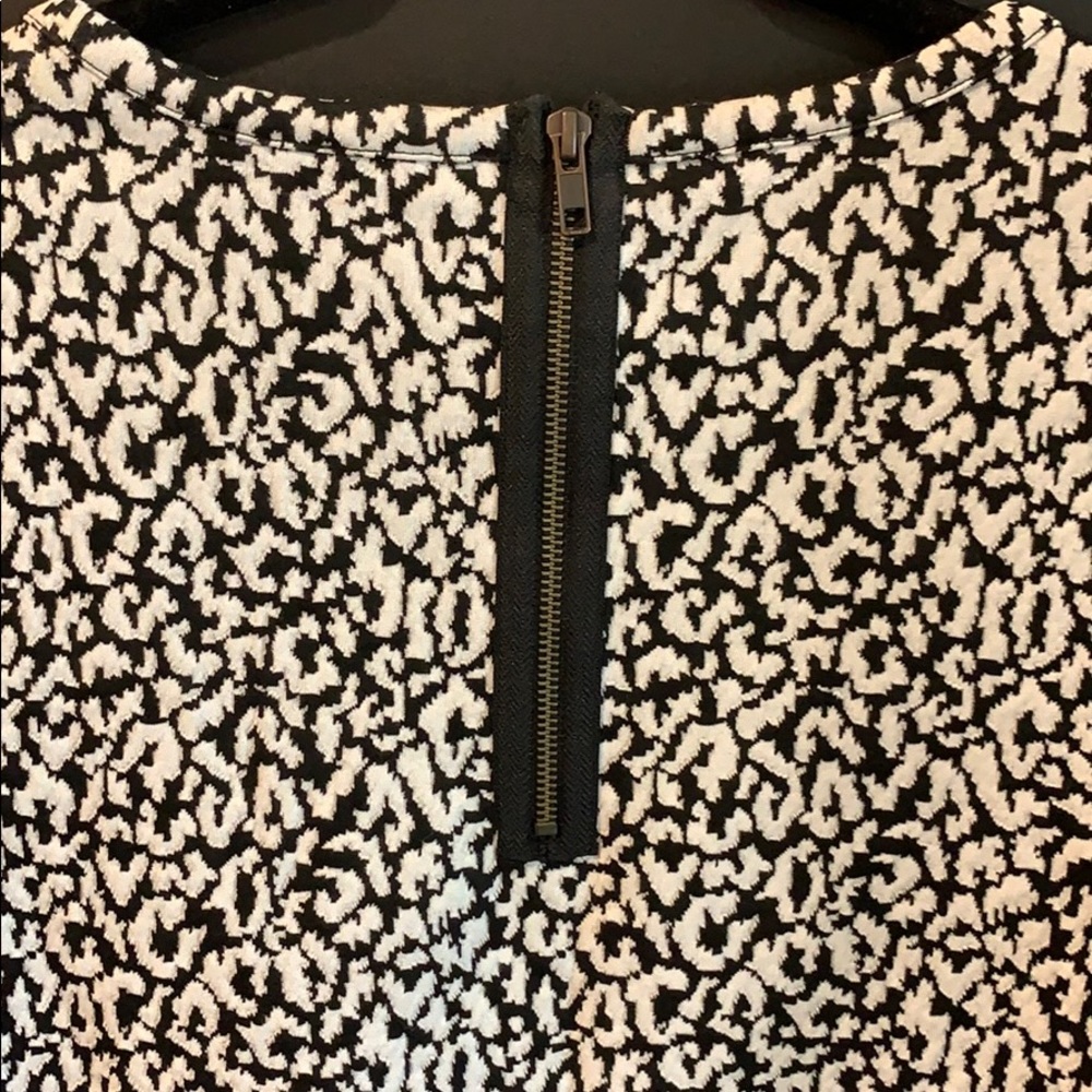 Anthropologie 🖤 Blouse - Picture 4 of 5